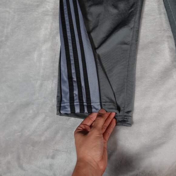 Adidas Track Pants Mens Medium 31” Baggy Fit Y2K Style Gray - Picture 3 of 16